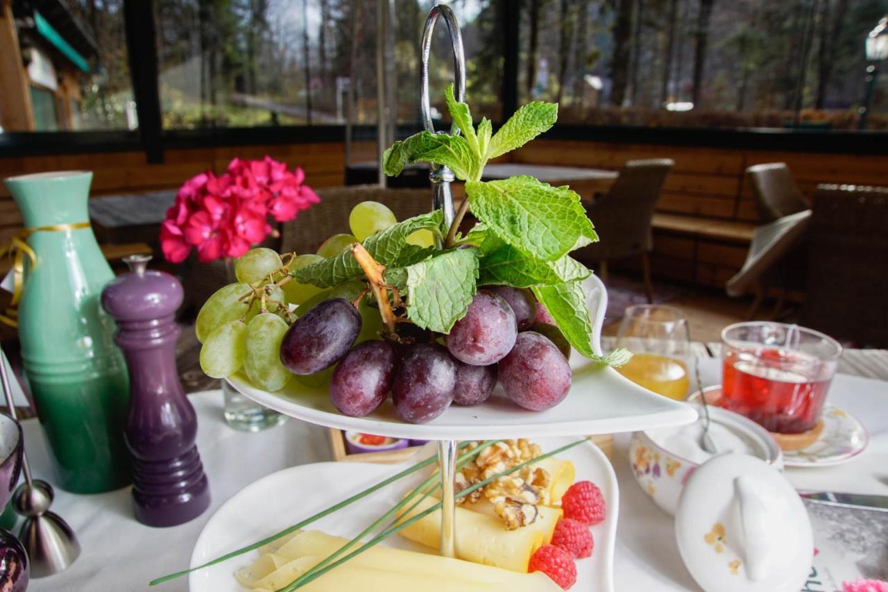 Waldruhe - Bett, Fruehstueck & Ein Laecheln Bed & Breakfast Bad Aussee Eksteriør bilde