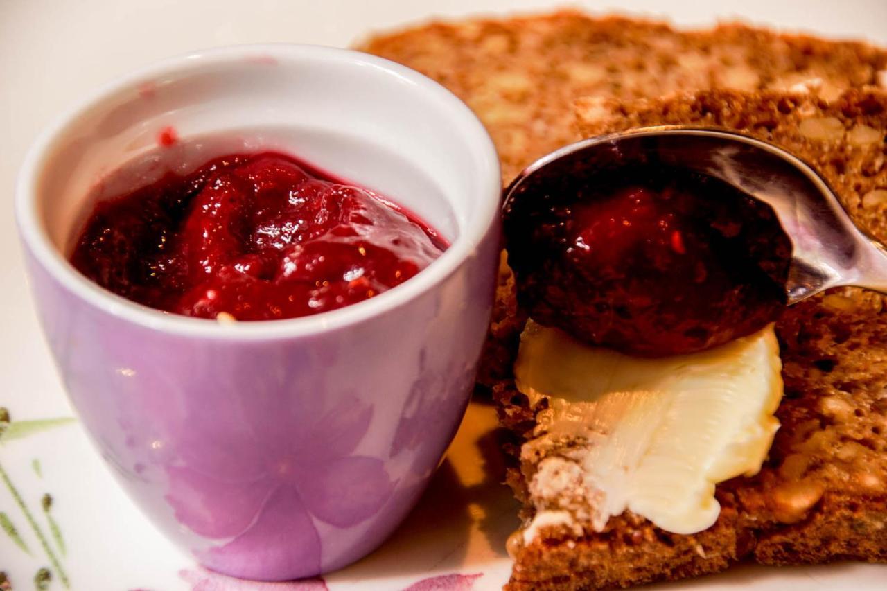 Waldruhe - Bett, Fruehstueck & Ein Laecheln Bed & Breakfast Bad Aussee Eksteriør bilde