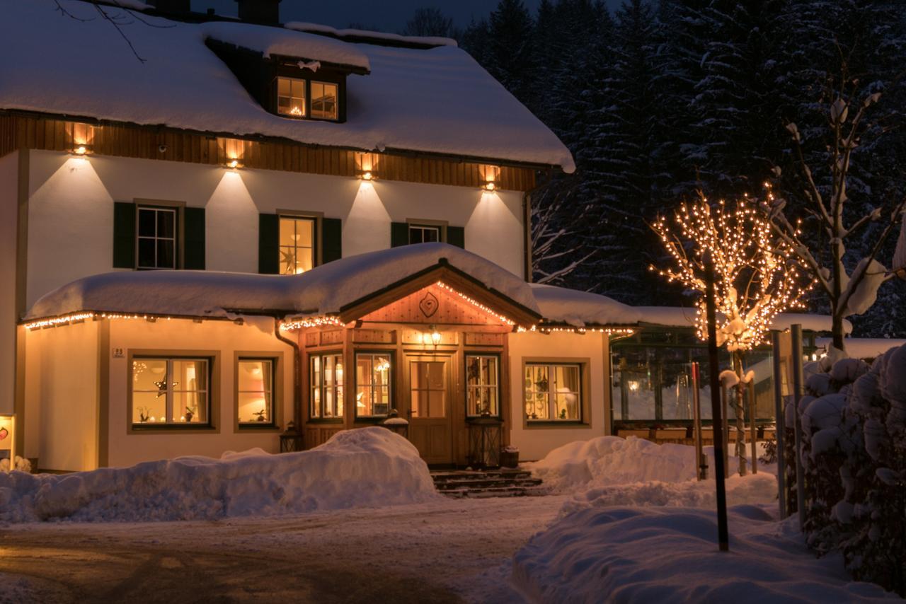 Waldruhe - Bett, Fruehstueck & Ein Laecheln Bed & Breakfast Bad Aussee Eksteriør bilde